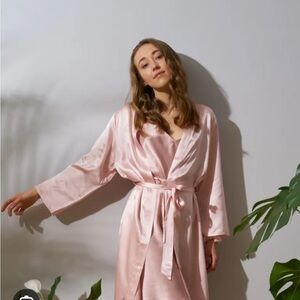 ARaks pink blush silk robe with Kendall name
